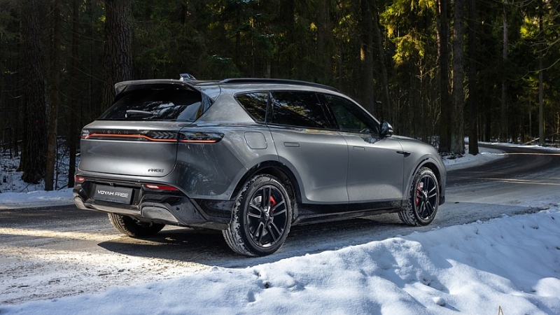 Посвежевший гибридный кроссовер Voyah Free Sport+ получил российский ценник