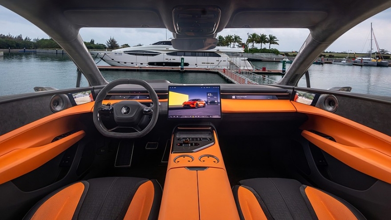 Просто добавь ДВС: убыточный Lotus представит первый мощный гибрид в январе