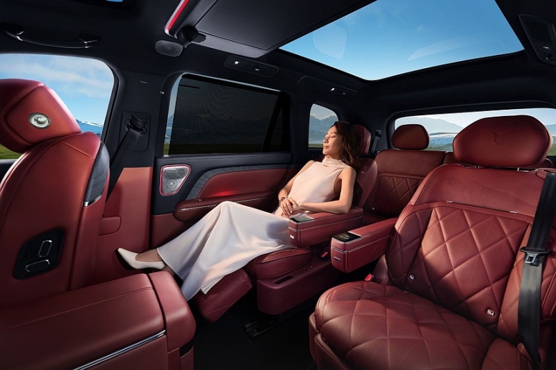 Роскошный кроссовер Voyah Taishan: успешный старт в Китае и премьера версии для России