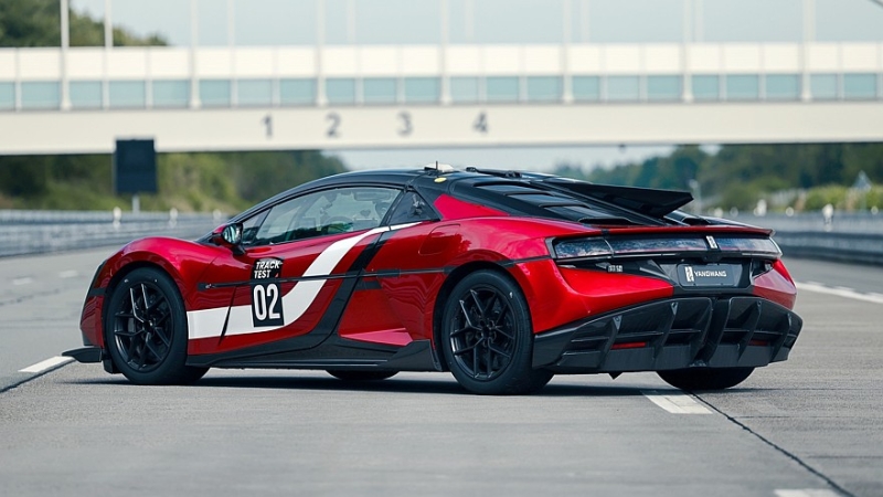 Самый быстрый в мире суперкар Yangwang U9 Xtreme готовится к премьере