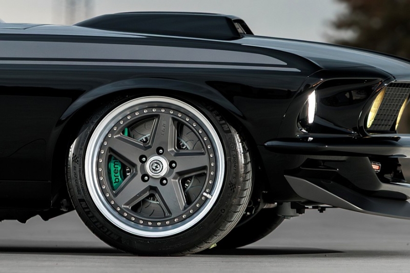 Тачка криминального босса: роскошный Ford Mustang Kingpin от Ringbrothers