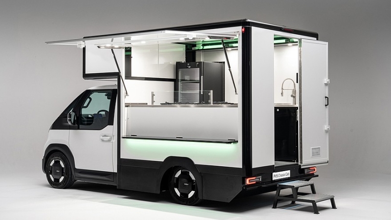 «Зелёная» рабочая лошадка: Kia представила шасси PV5 во Франции