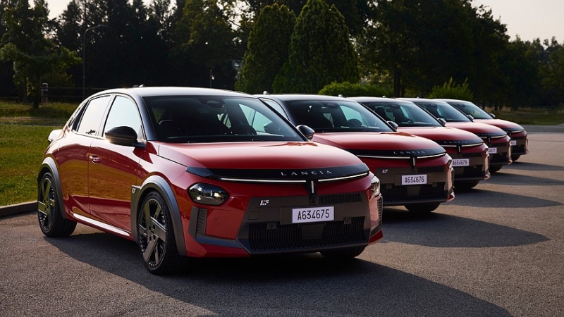 Автогигант Stellantis может избавиться от нескольких марок