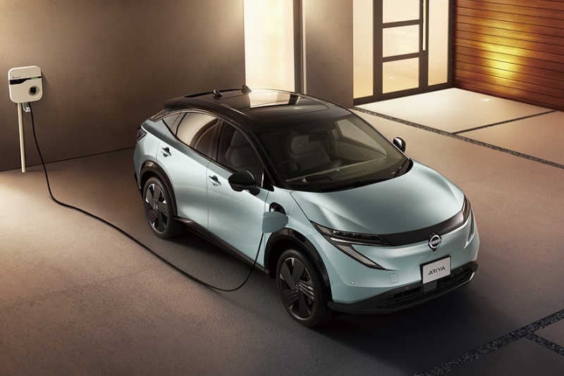 Непопулярный кроссовер Nissan Ariya пережил рестайлинг