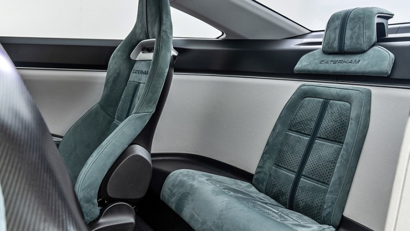 Новое купе Caterham задерживается, но в январе покажут его действующий прототип