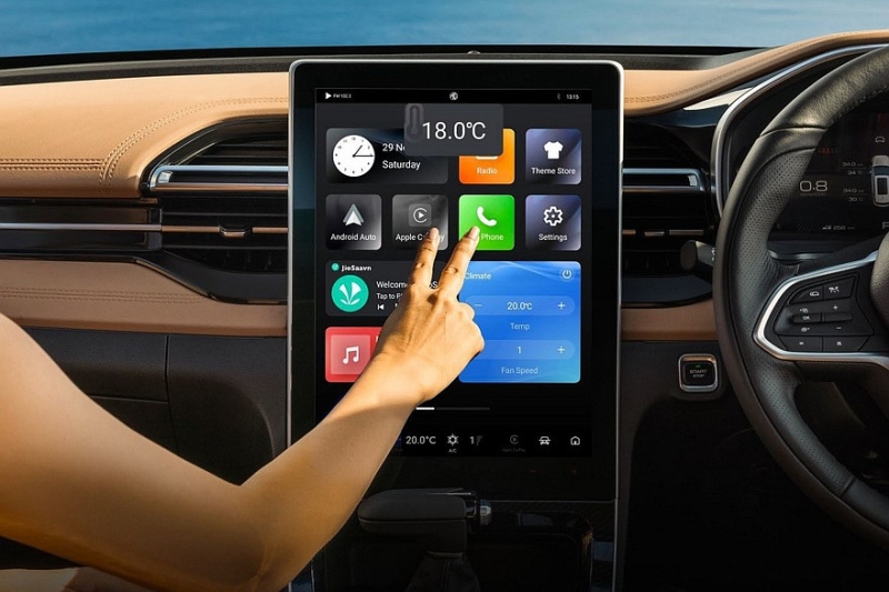 Обновлён кроссовер MG Hector, брат Chevrolet Captiva: пока без дизеля