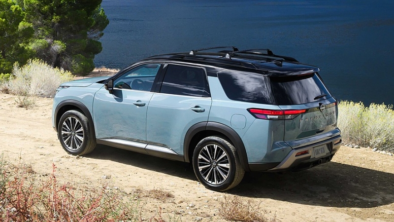 Обновлённый кроссовер Nissan Pathfinder обзавёлся ценником