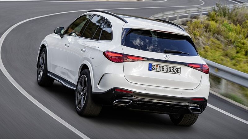 Обновлённый Mercedes-Benz GLC: первые изображения