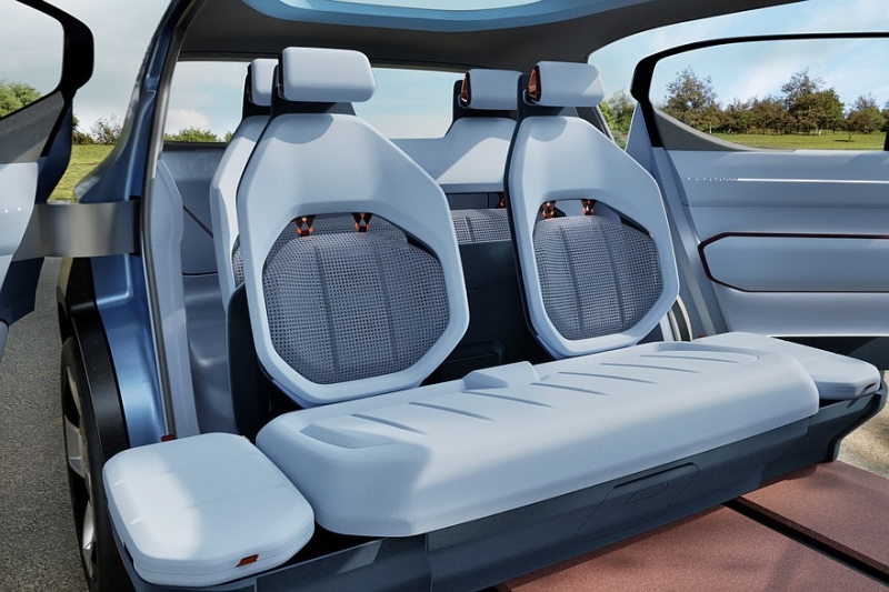 Относительно доступный кроссовер Kia EV2: официальные фото серийной версии и дата премьеры