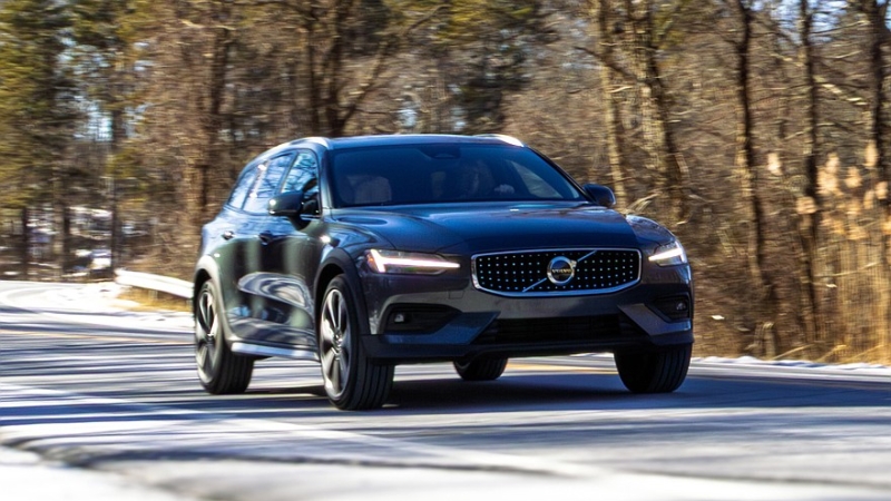 Потеря в сегменте универсалов: Volvo V60 Cross Country покидает американский рынок