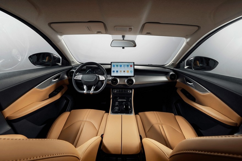 &laquo;Престижную&raquo; линейку Forthing Xinghai от Dongfeng пополнил кроссовер. Снова