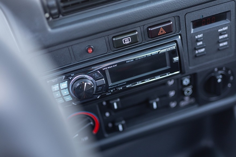 Редкий BMW M3 Sport Evolution 1990 года в идеальном состоянии продадут на аукционе