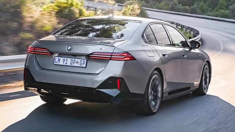 Рестайлинг BMW 5 серии: новые изображения