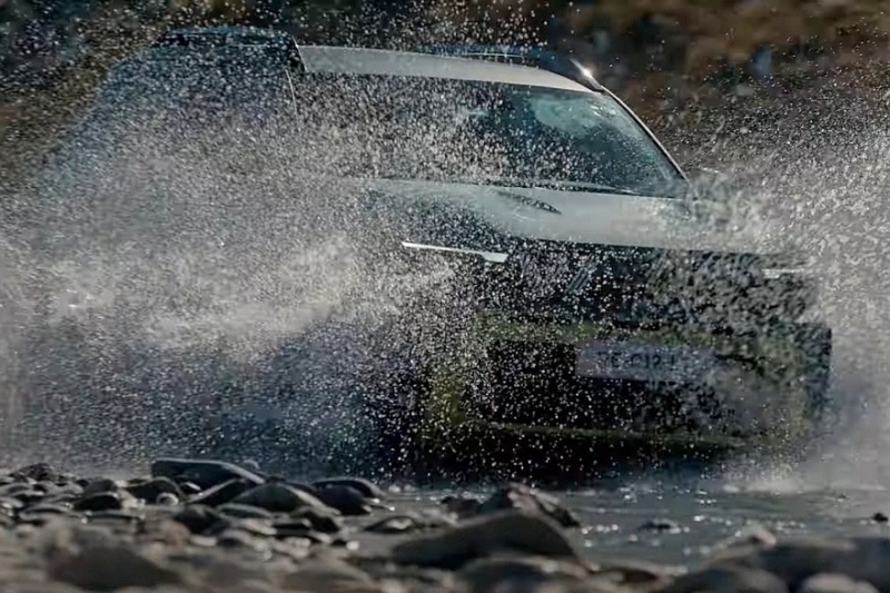 Альтернативный Renault Duster показался на свежих кадрах