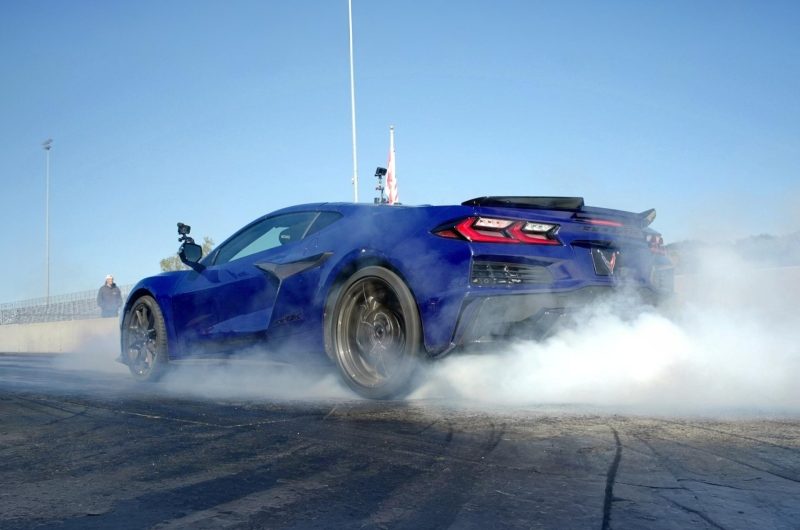 Chevrolet Corvette ZR1X официально стал самым быстрым серийным суперкаром Америки