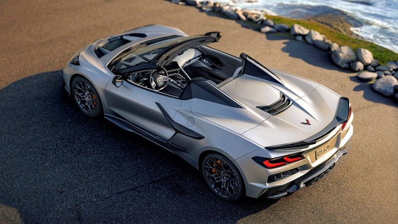 Chevrolet Corvette ZR1X официально стал самым быстрым серийным суперкаром Америки