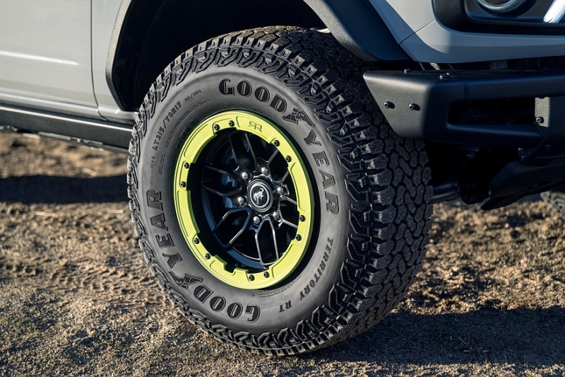 Ford рассекретил Bronco RTR: яркий декор, новая подвеска и базовый мотор