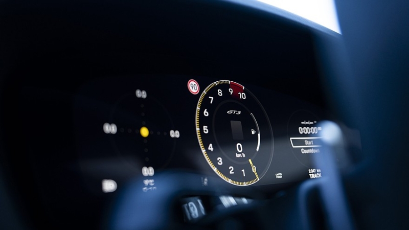 Главный дизайнер Porsche Михаэль Мауэр уходит в отставку, преемника нашли в McLaren