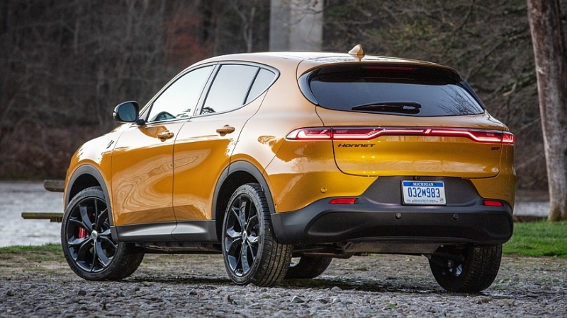 Короткая жизнь американского &laquo;итальянца&raquo;: кроссовер Dodge Hornet снят с производства
