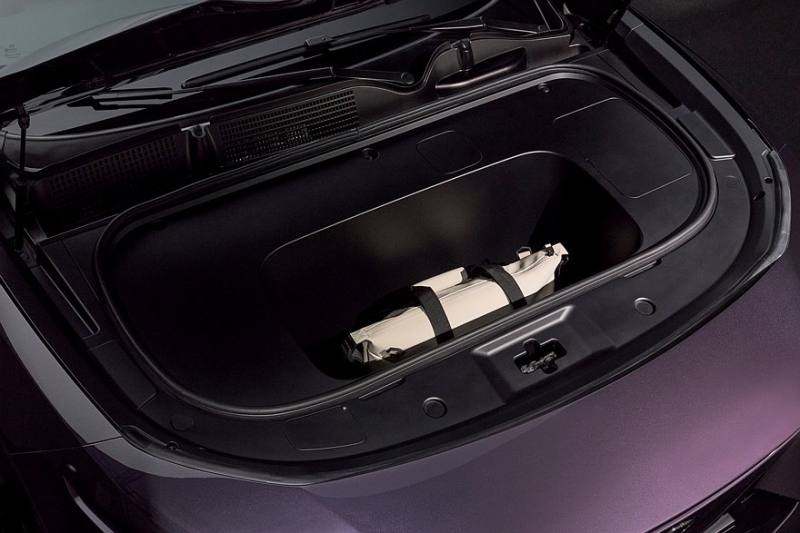 Кроссовер Mazda CX-6e на платформе Changan: официальная премьера