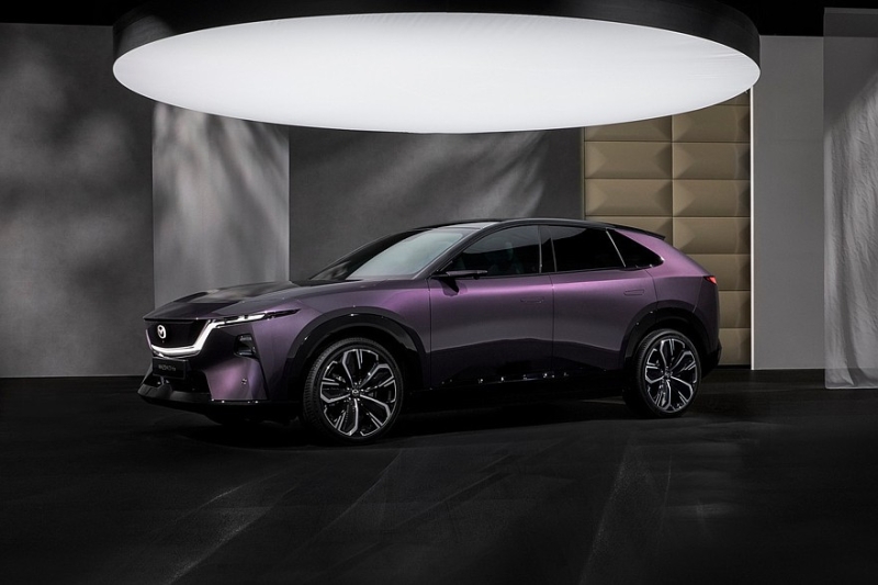 Кроссовер Mazda CX-6e на платформе Changan: официальная премьера