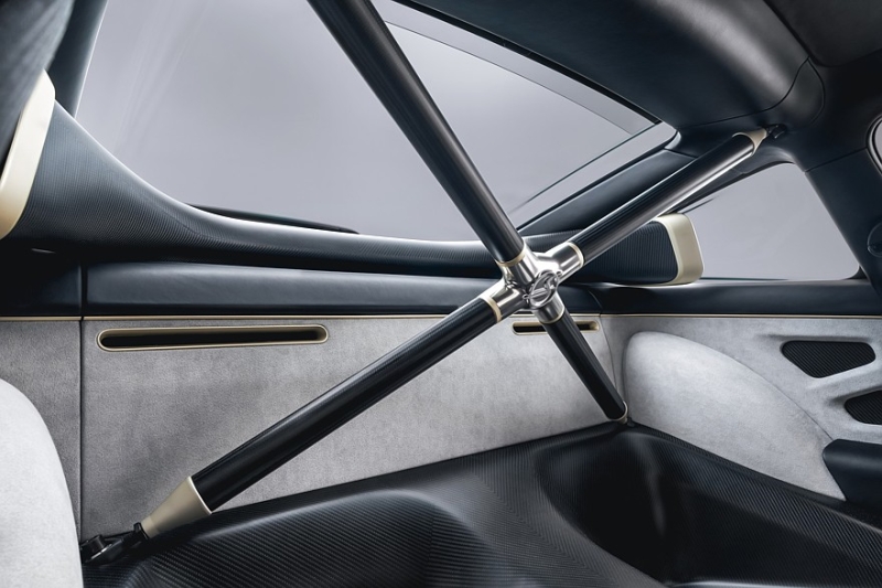 Крутой инжиниринг и немного магии: первый Singer DLS Turbo получил имя &laquo;Колдун&raquo;