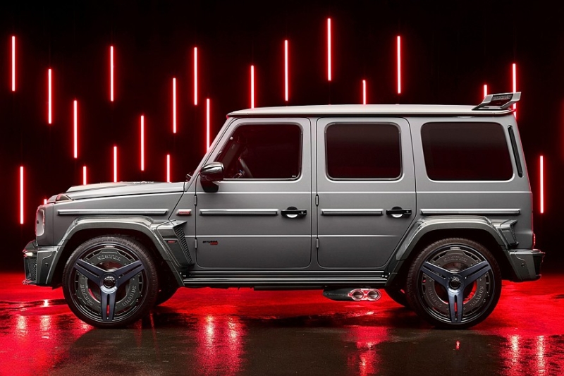 Новый Brabus 900 Rocket Edition дебютировал на очень крутых ностальгических колёсах