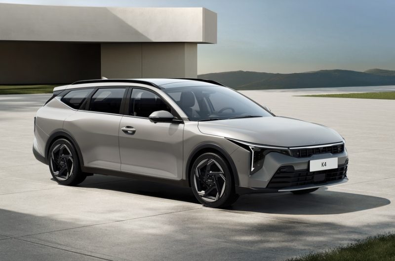 Семейство Kia K4 пополнил универсал: официальные фото