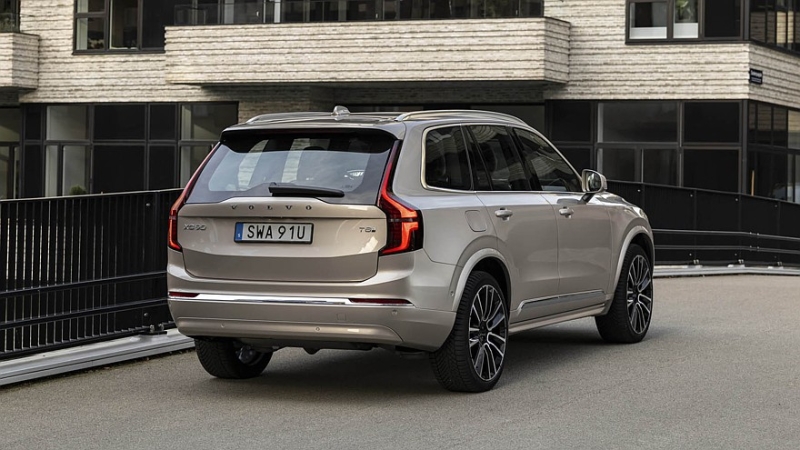Volvo думает о новом кроссовере, который окажется на ступеньку выше XC90