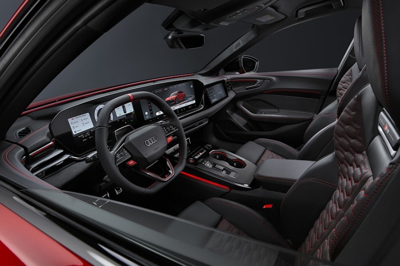 Audi полностью рассекретила новые «заряженные» лифтбек и универсал RS 5