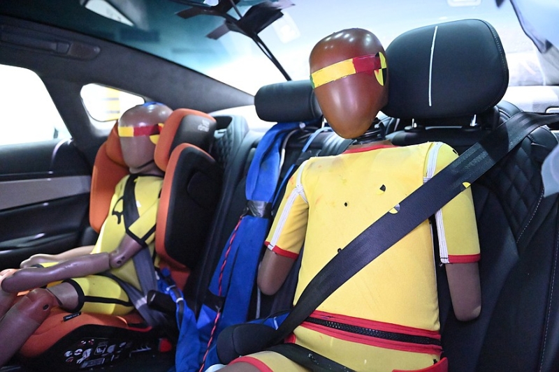 Автомобили Exeed Exlantix ES и ET получили 5 звезд Euro NCAP