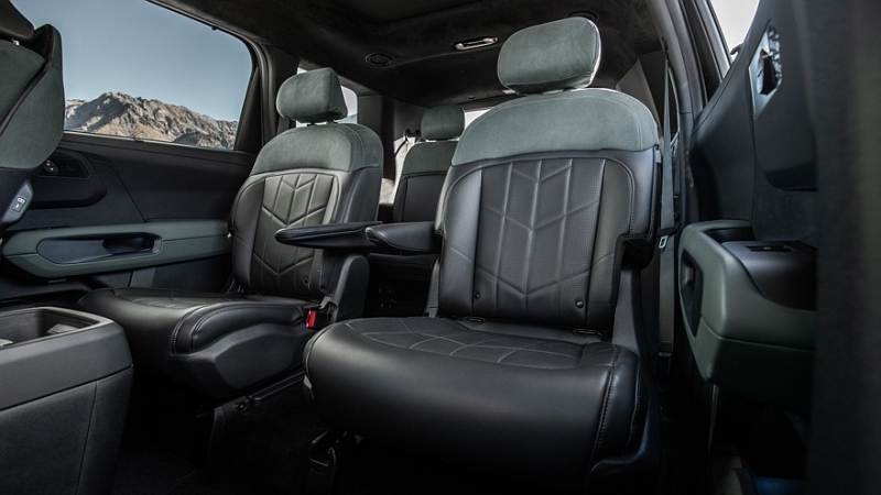 Большой кроссовер Kia Telluride нового поколения выходит на рынок: теперь и HEV-версии