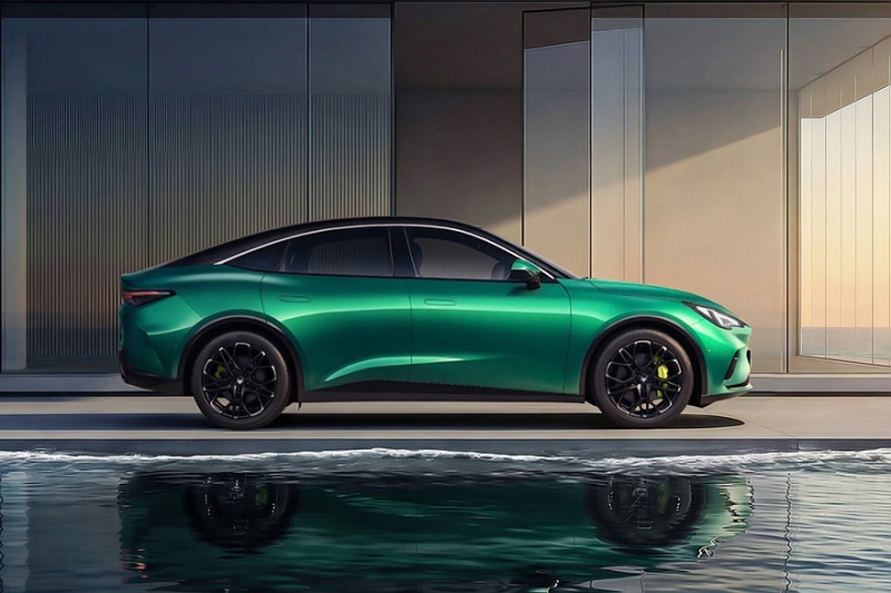 Большой седан Arcfox Alpha S5 от BAIC: рестайлинг и расширение гаммы