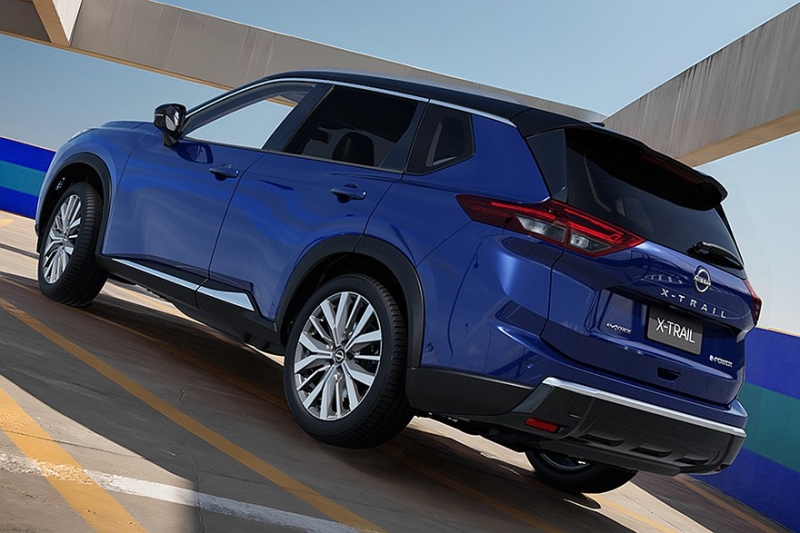 Ещё один обновлённый Nissan X-Trail: без спецверсий, зато моторная гамма – шире