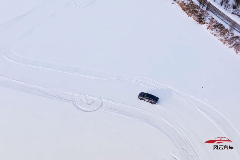 Гибридный седан Exeed Exlantix ES успешно прошёл зимние тесты