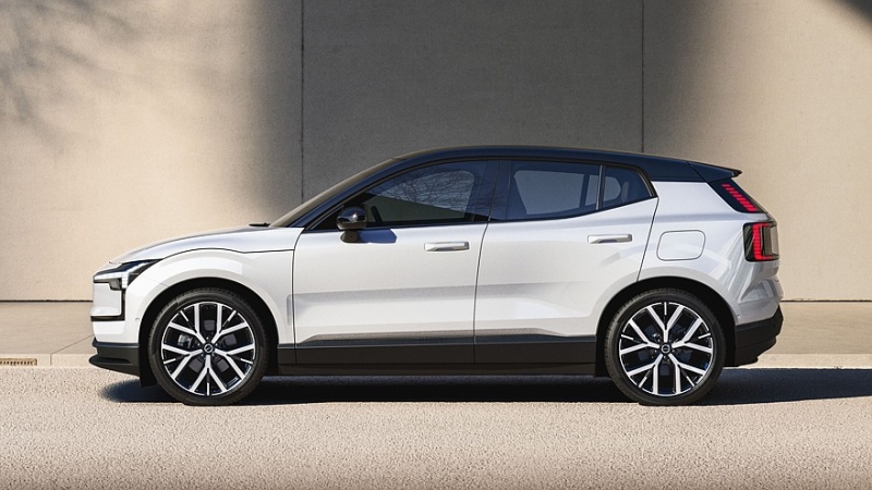 Кроссовер Volvo EX30 обзавёлся новой стартовой версией с более скромной техникой