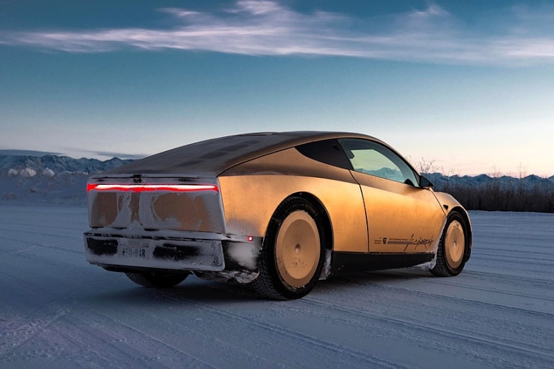 Нет пути назад: Tesla собрала первый беспилотный Cybercab на заводе в Техасе