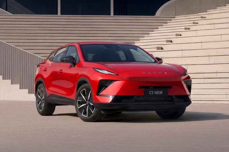 Новый кроссовер Omoda C5, предназначенный для РФ, показался на свежих фото