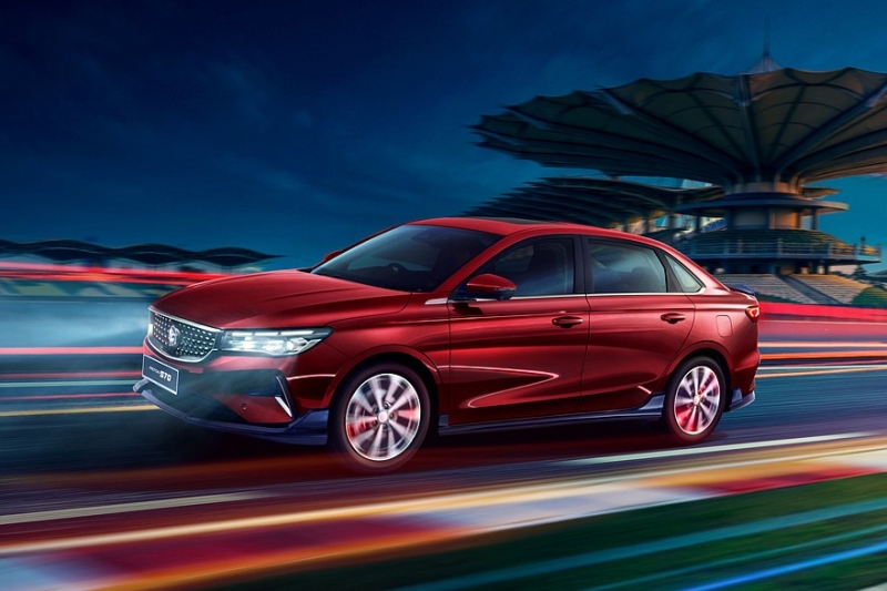 Обновлён седан Proton S70 на базе Geely Emgrand: более мощный мотор и версия &laquo;под спорт&raquo;