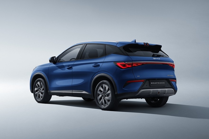 Обновлённый кроссовер BYD Atto 3 Evo для Европы: теперь задний или полный привод