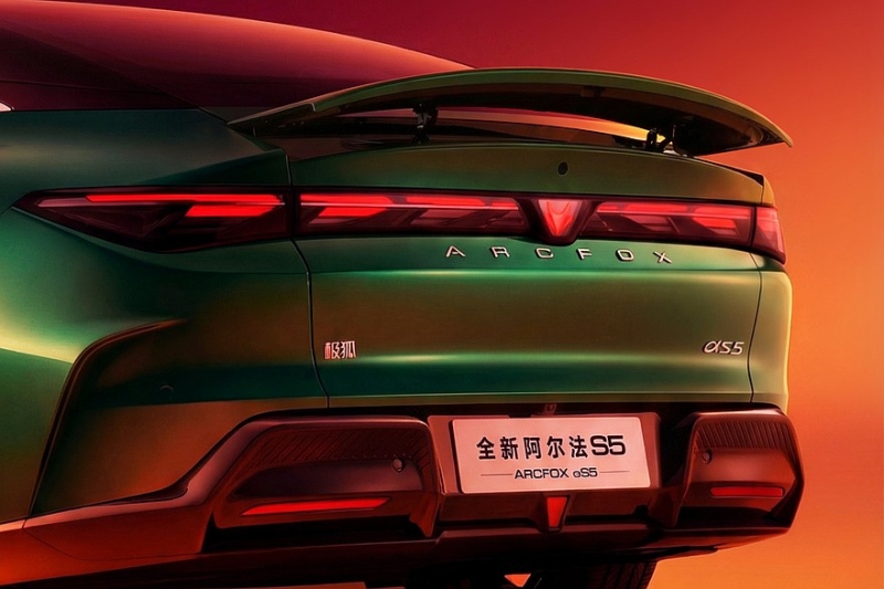 Обновлённый седан Arcfox Alpha S5 от BAIC приготовился к старту продаж