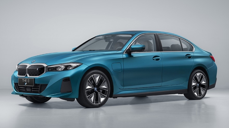 Седан BMW i3 (NA0): новые изображения