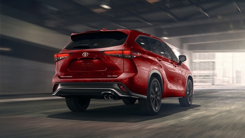 Toyota показала ещё один тизер грядущего SUV и подтвердила, что это следующий Highlander