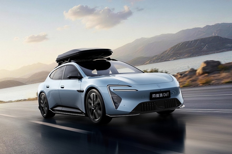 Универсал Avatr 06T для конкуренции с Zeekr 007GT: полноценные изображения