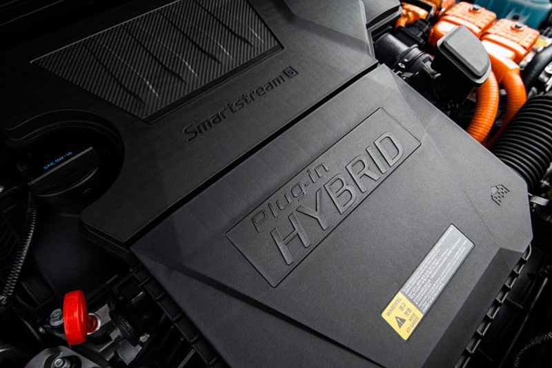 В преддверии скорого обновления Kia Niro лишился PHEV-версии в США