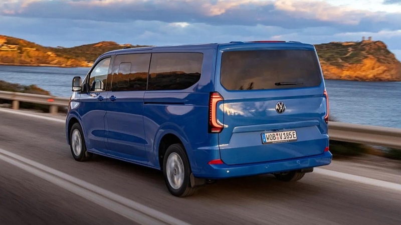 Volkswagen Transporter и Caravelle обзавелись новыми трансфер-версиями