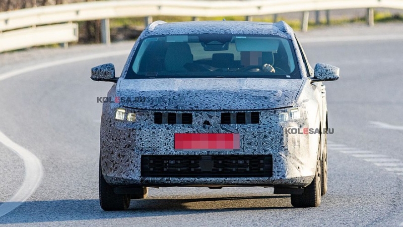 Конкурент Skoda Octavia Combi: Dacia Spacer засветился на тестах