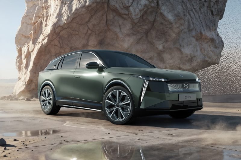 Кроссовер DS №7 пришёл на смену DS 7 и получил дизайн в актуальном фирменном стиле марки