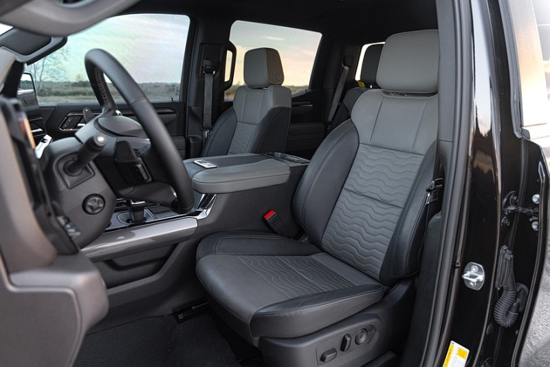 Масл-трак Hennessey Chevrolet Silverado ZR2 Goliath 700: Голиаф против рептилоидов