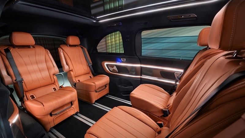 Mercedes-Benz VLE пришёл на смену минивэну V-класса: тяжёлый электролюкс для богатых